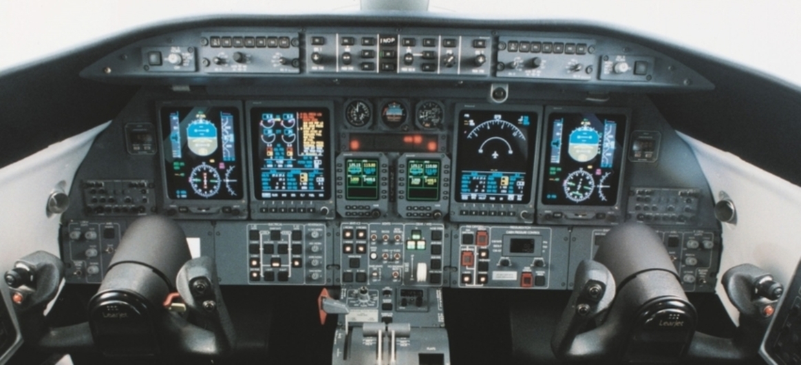 Bombardier Learjet 45XR Cockpit